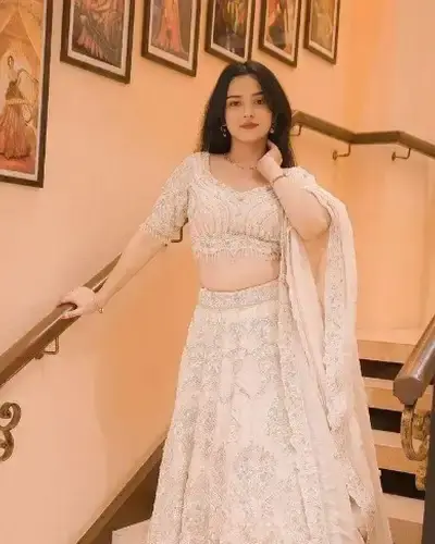 Escort Mangalagiri